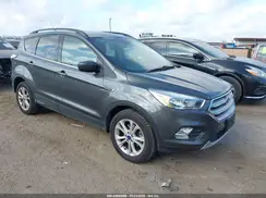 1FMCU0GD5JUC05894 2018 FORD ESCAPE