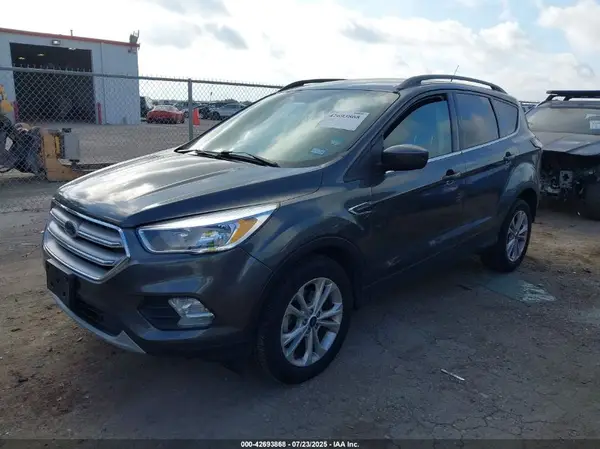 1FMCU0GD5JUC05894 2018 FORD ESCAPE - Image 2