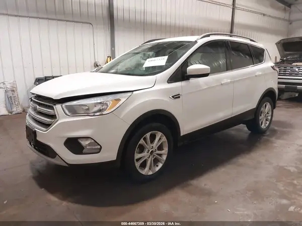 1FMCU0GD5JUC12831 2018 FORD ESCAPE - Image 2