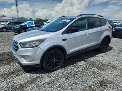 1FMCU0GD5JUC17012 2018 FORD ESCAPE