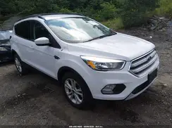 1FMCU0GD5JUC17723 2018 FORD ESCAPE