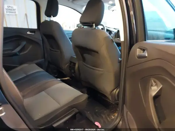 1FMCU0GD5JUC18645 2018 FORD ESCAPE - Image 8