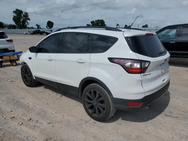 1FMCU0GD5JUC18841 2018 FORD ESCAPE - Image 2