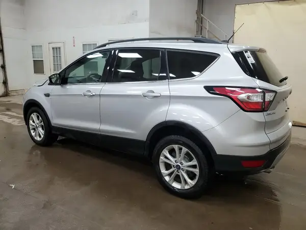 1FMCU0GD5JUC32500 2018 FORD ESCAPE - Image 2