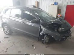 1FMCU0GD5JUC35381 2018 FORD ESCAPE