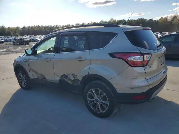 1FMCU0GD5JUC44646 2018 FORD ESCAPE - Image 2