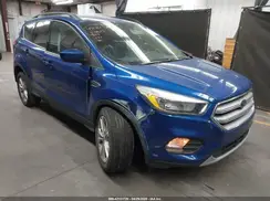 1FMCU0GD5JUC46820 2018 FORD ESCAPE