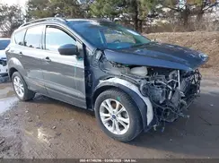 1FMCU0GD5JUC46932 2018 FORD ESCAPE