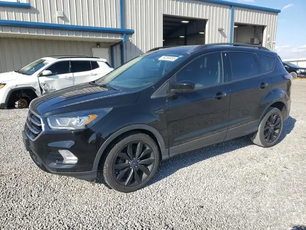 1FMCU0GD5JUC47160 2018 FORD ESCAPE - Image 1