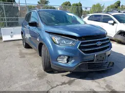 1FMCU0GD5JUC48759 2018 FORD ESCAPE