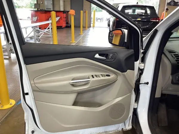 1FMCU0GD5JUC55341 2018 FORD ESCAPE - Image 8