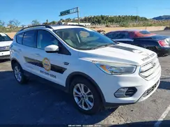 1FMCU0GD5JUC61351 2018 FORD ESCAPE