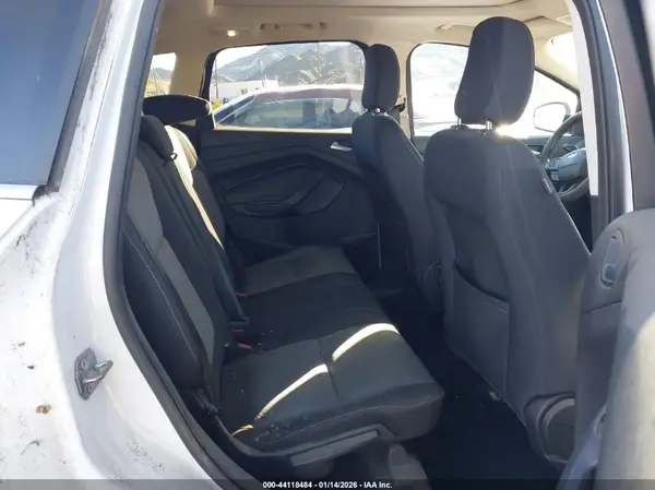 1FMCU0GD5JUC61351 2018 FORD ESCAPE - Image 8