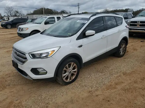 1FMCU0GD5JUC61639 2018 FORD ESCAPE - Image 1