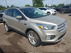 1FMCU0GD5JUC69563 2018 FORD ESCAPE