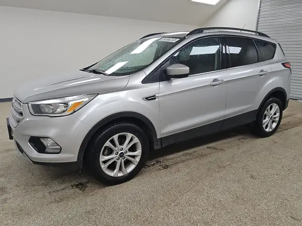 1FMCU0GD5JUC87514 2018 FORD ESCAPE - Image 1