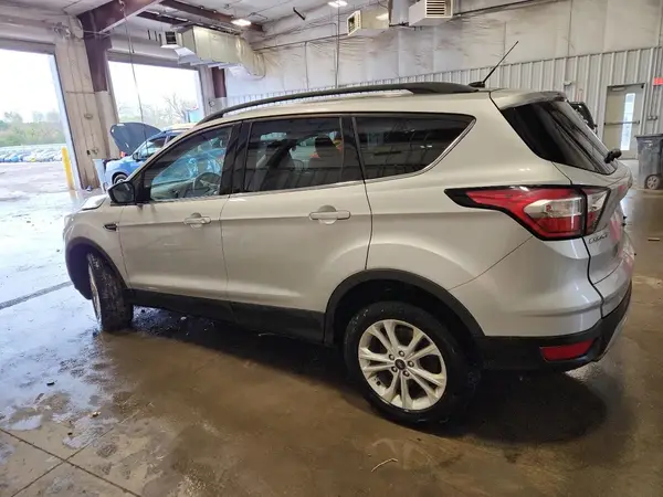 1FMCU0GD5JUD07762 2018 FORD ESCAPE - Image 2