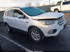 1FMCU0GD5JUD08023 2018 FORD ESCAPE