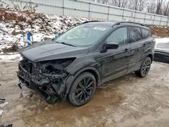 1FMCU0GD5JUD18891 2018 FORD ESCAPE