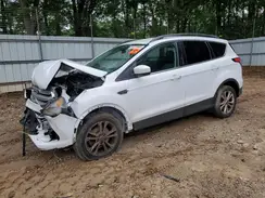 1FMCU0GD5JUD19622 2018 FORD ESCAPE