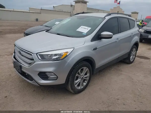 1FMCU0GD5JUD36792 2018 FORD ESCAPE - Image 2