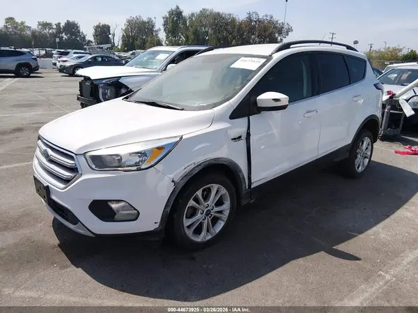 1FMCU0GD5JUD44407 2018 FORD ESCAPE - Image 2
