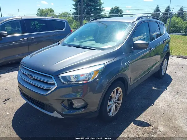 1FMCU0GD5JUD49056 2018 FORD ESCAPE - Image 2
