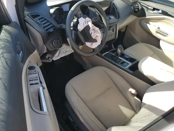 1FMCU0GD5KUA10864 2019 FORD ESCAPE - Image 8
