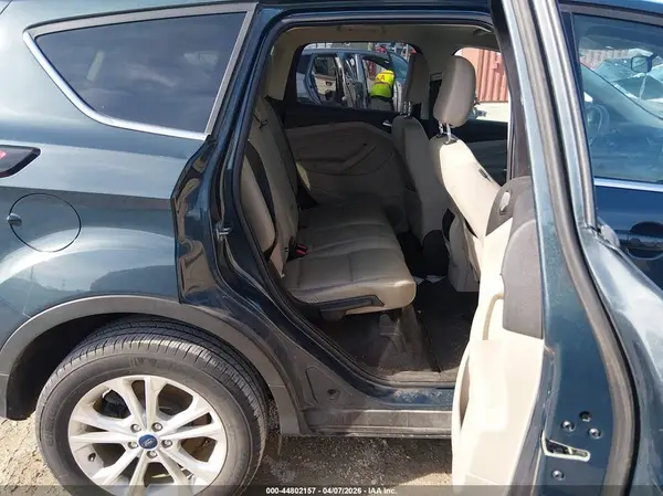 1FMCU0GD5KUA13179 2019 FORD ESCAPE - Image 8