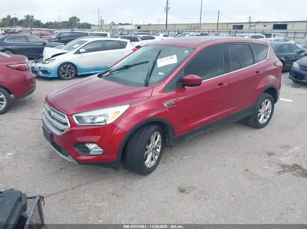 1FMCU0GD5KUA40995 2019 FORD ESCAPE - Image 2