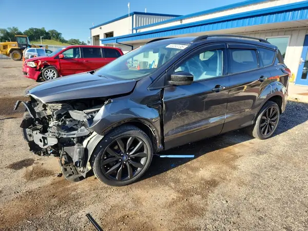 1FMCU0GD5KUA44965 2019 FORD ESCAPE - Image 1
