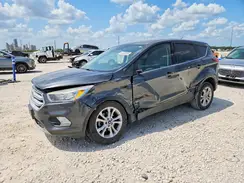 1FMCU0GD5KUA70949 2019 FORD ESCAPE
