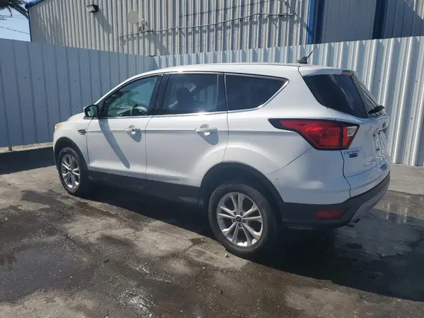 1FMCU0GD5KUA90313 2019 FORD ESCAPE - Image 2