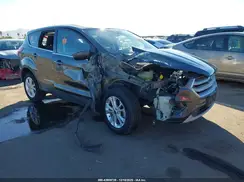 1FMCU0GD5KUB05019 2019 FORD ESCAPE