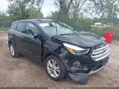 1FMCU0GD5KUB22306 2019 FORD ESCAPE