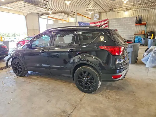 1FMCU0GD5KUB30003 2019 FORD ESCAPE - Image 2