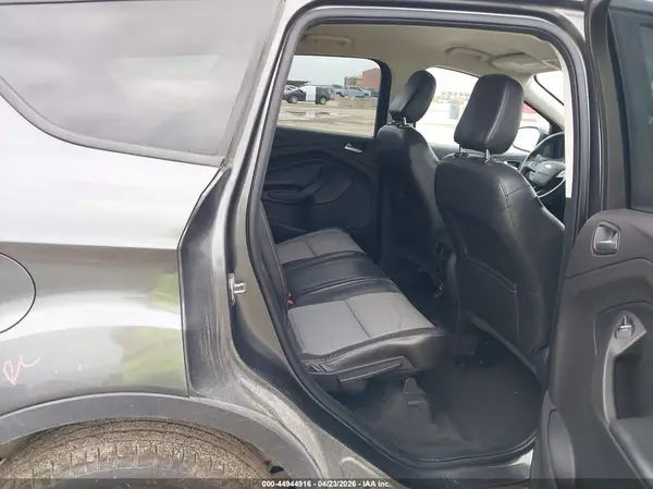 1FMCU0GD5KUB30227 2019 FORD ESCAPE - Image 8