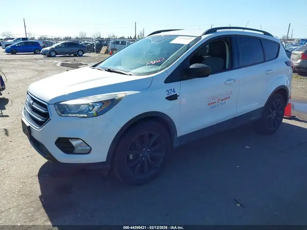 1FMCU0GD5KUB30616 2019 FORD ESCAPE - Image 2