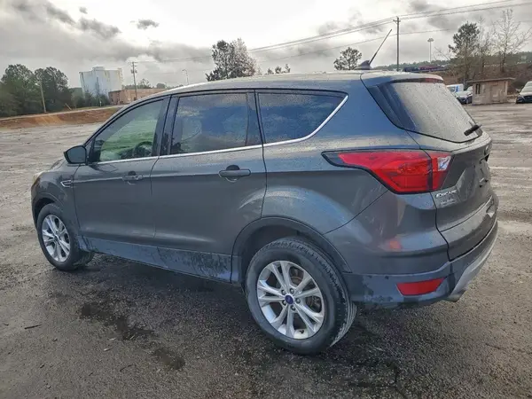 1FMCU0GD5KUB45858 2019 FORD ESCAPE - Image 2