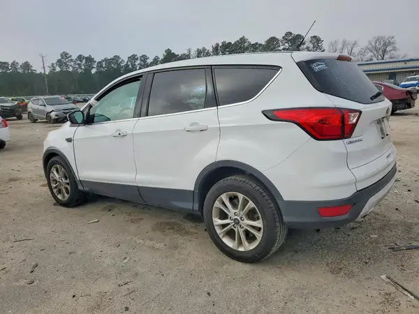 1FMCU0GD5KUB46105 2019 FORD ESCAPE - Image 2