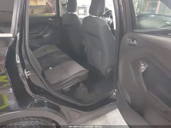 1FMCU0GD5KUB64992 2019 FORD ESCAPE - Image 8