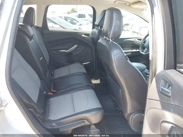 1FMCU0GD5KUB80500 2019 FORD ESCAPE - Image 8