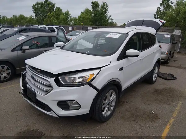 1FMCU0GD5KUB81906 2019 FORD ESCAPE - Image 2
