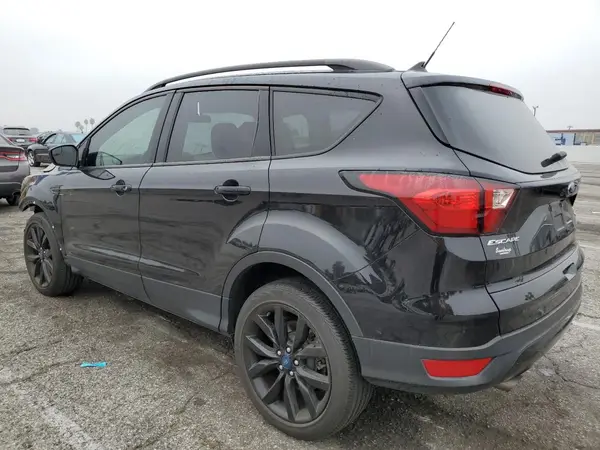 1FMCU0GD5KUB86040 2019 FORD ESCAPE - Image 2