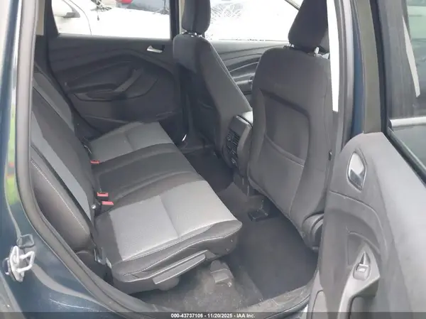 1FMCU0GD5KUB97930 2019 FORD ESCAPE - Image 8