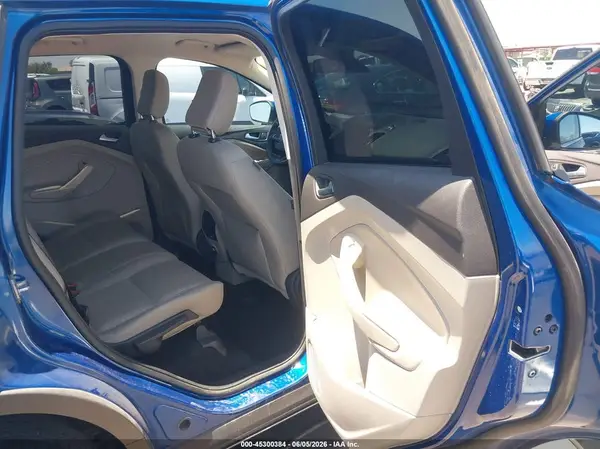 1FMCU0GD5KUC27749 2019 FORD ESCAPE - Image 8
