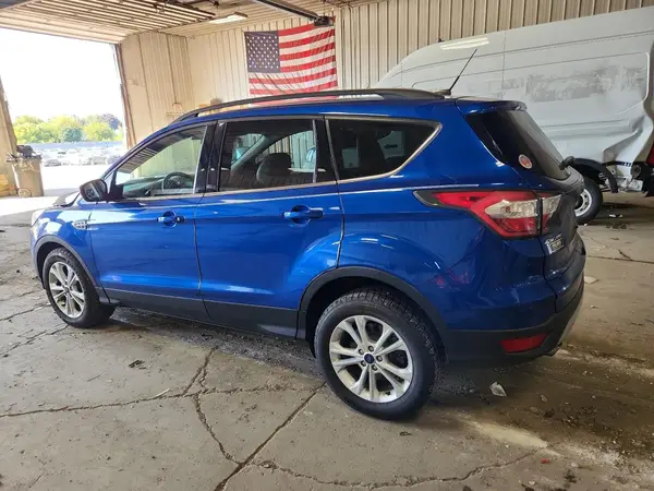 1FMCU0GD6HUA00157 2017 FORD ESCAPE - Image 2