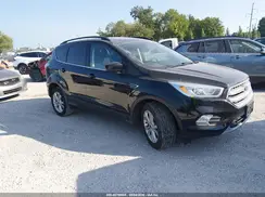 1FMCU0GD6HUA02605 2017 FORD ESCAPE