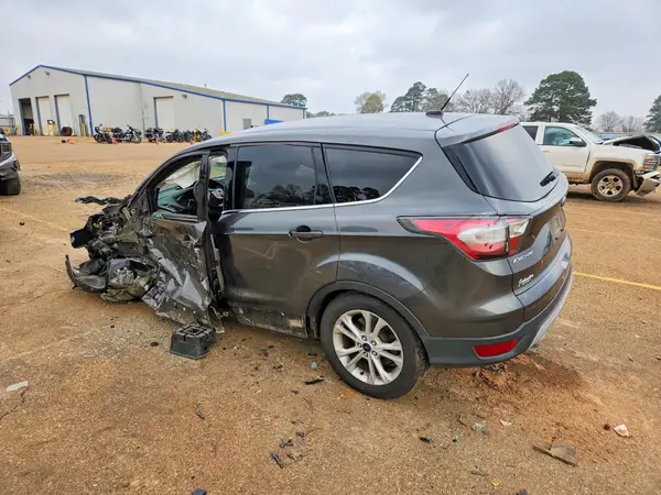 1FMCU0GD6HUA03897 2017 FORD ESCAPE - Image 2