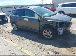 1FMCU0GD6HUA08663 2017 FORD ESCAPE